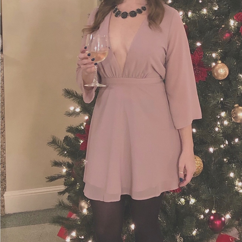 Low cut, mid sleeve holiday dress